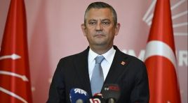 Financial Times’a Konuşan Özel, Türkiye’yi Karaladı.