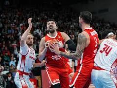 12 dev adam’dan isviçre’de gövde gösterisi