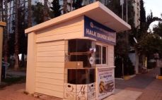 Halk ekmek büfeleri bir bir kapanıyor.