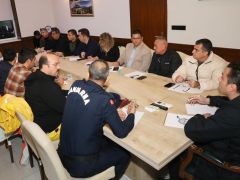 Alanya’da Sağanak Yağış Sonrası Kriz Masası Oluşturuldu, Ekipler Sahada