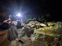 Gece Boyu Alarm: Alanya Belediyesi Ekipleri Yağışa Karşı Seferber Oldu