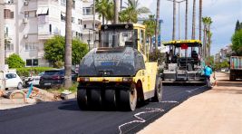 Atatürk Caddesi’nde Asfalt Çalışmaları Başladı