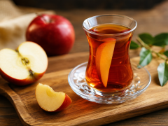 Çayın İçine 1 Dilim Elma Atanlar Şaşırtan Faydaları Görüyor